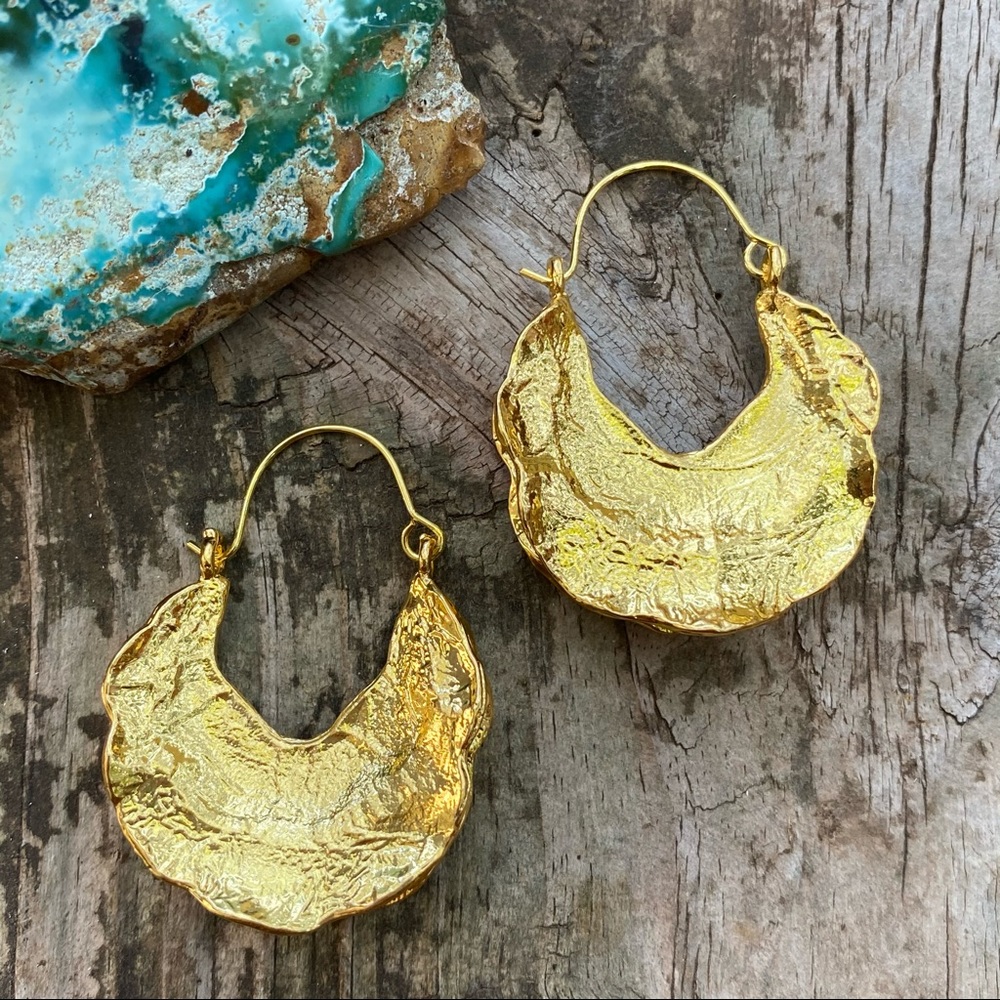 Zara Crescent  Hoop Earrings - Picture 4 of 7